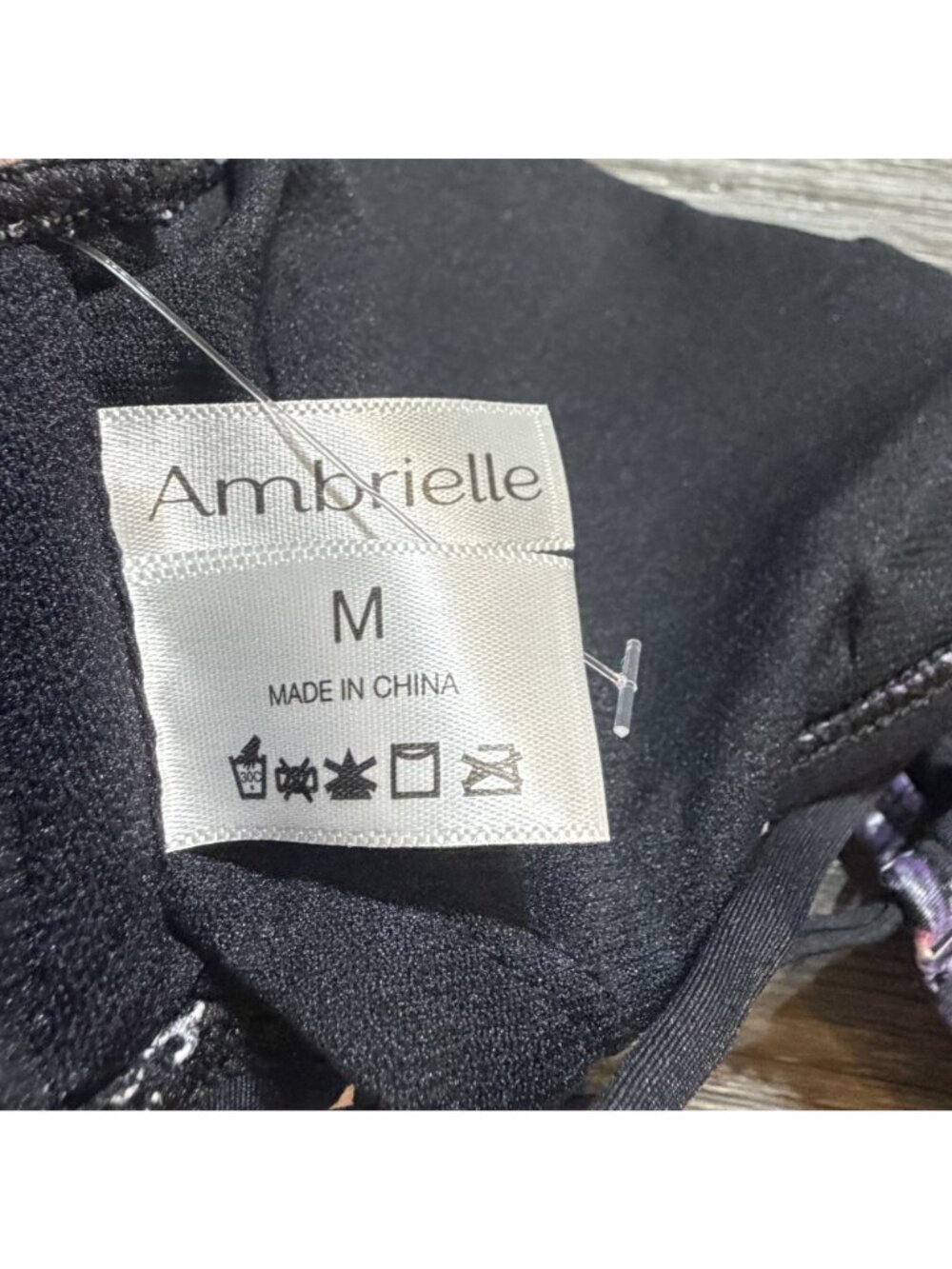 Ambrielle Floral Lace Up Front Bikini Top Medium Black Purple Adjustable Swimwea - Picture 7 of 7